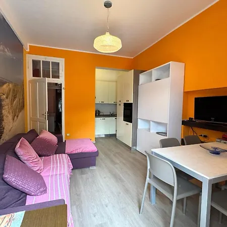 The Star Apartment *